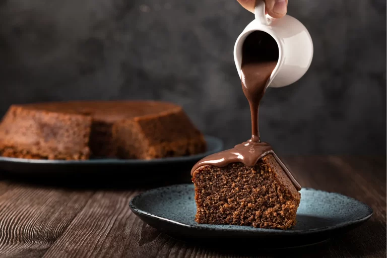 Torrija Caramelizada con Helado de Vainilla