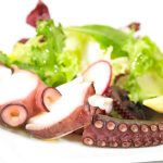 pulpo-con-lechuga