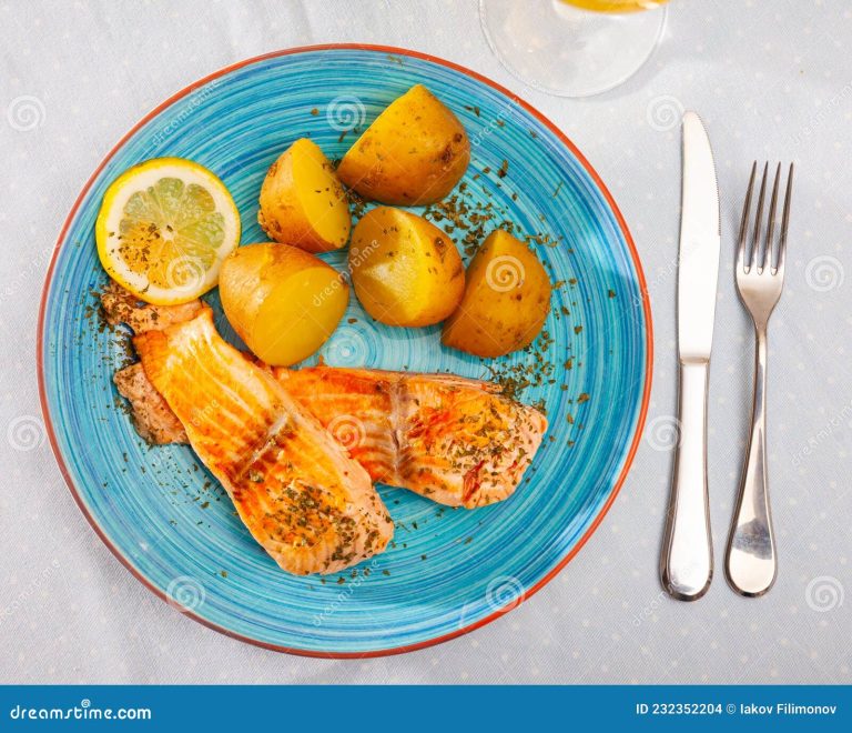 Salmon al Horno con Eneldo