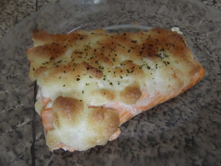 Tosta de Salmón y Mayonesa