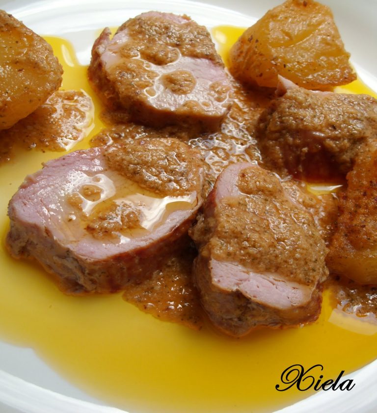 Solomillo en salsa de almendras con nata