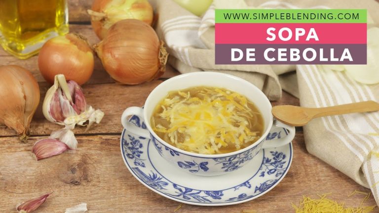 Sopa de Ajo con Queso