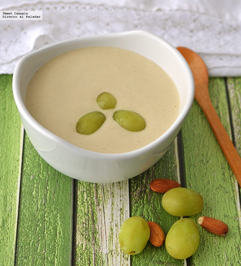 Sopa de Almendra de Primer Plato