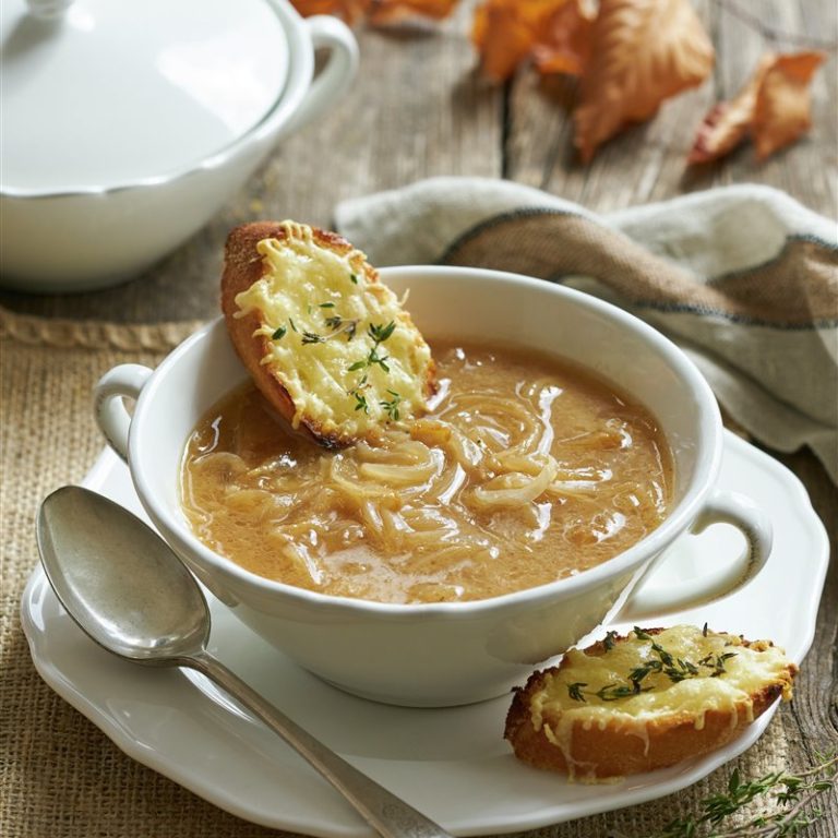 Receta: Sopa de cebolla sin pan