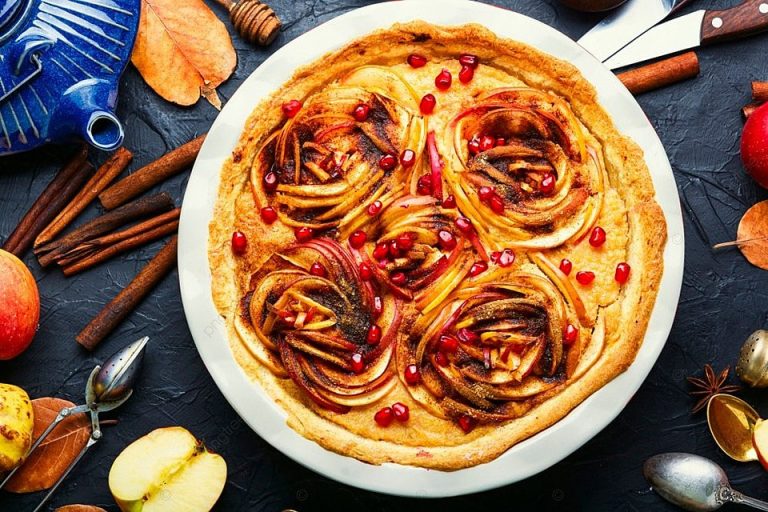 Tarta de Piña con Bizcochos de Soletilla y Leche Condensada