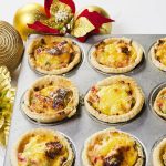 Tartaletas de Cebolla Caramelizada, Pera y Queso tartaletas-deliciosas-y-apetitosas