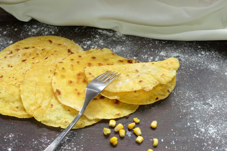 Pizzas con Tortillas de Maíz