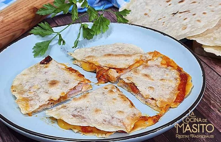 Tortillas Mexicanas Rellenas de Atún